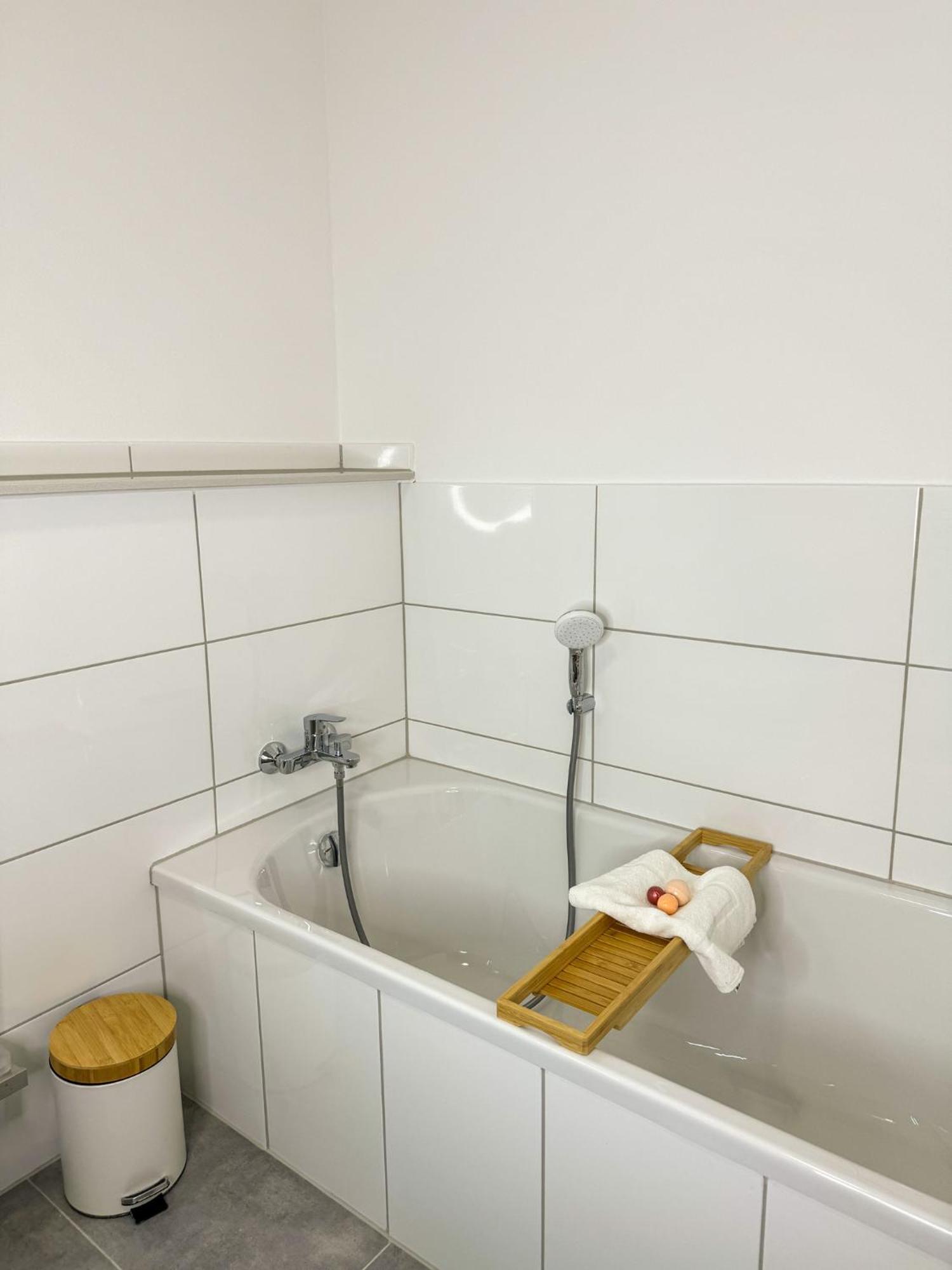 Home Inn Apartments - 203 明登 外观 照片