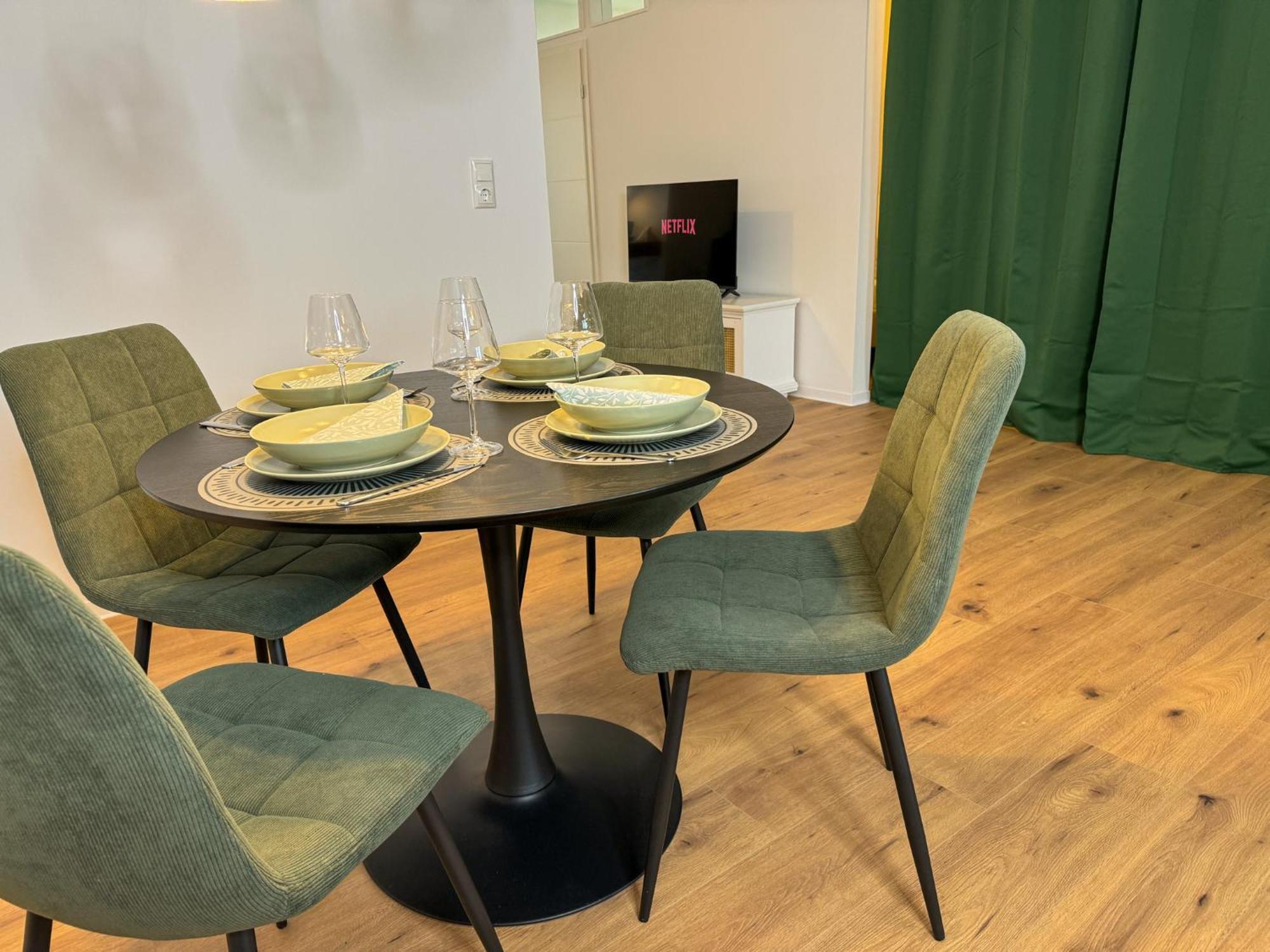Home Inn Apartments - 203 明登 外观 照片